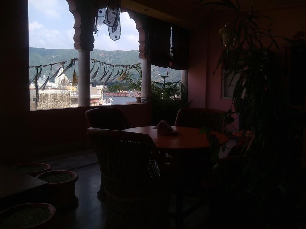 Hotel Mama Luna Pushkar Extérieur photo